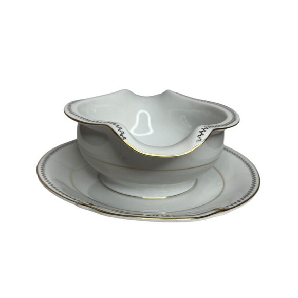 Late In Autumn Gravy Boat Attached Plate By Fine China Of Japan Gold Gild Trim - Picture 4 of 7